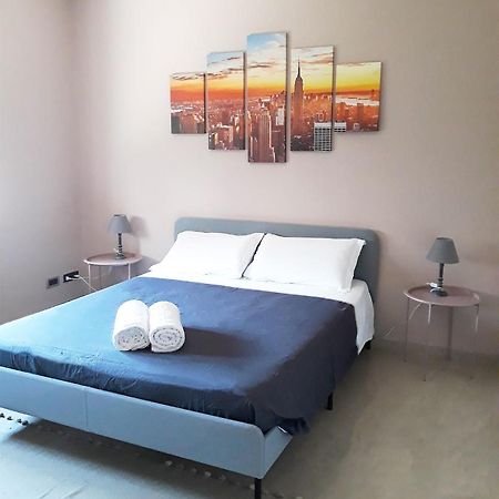 Stanza Vacanza Confortevole In Appartamento Ad Un Passo Dal Mare Vallecrosia Exterior photo